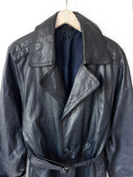 Lade das Bild in den Galerie-Viewer, Leder Trenchcoat 80s Mantel Mitternachtblau (XL)
