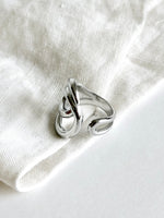 Lade das Bild in den Galerie-Viewer, Ring 14k Silber Statement Lines
