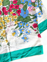 Lade das Bild in den Galerie-Viewer, *Seide* Tuch 80s Blumen Pastell Mint
