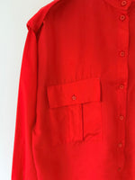 Lade das Bild in den Galerie-Viewer, *Seide* Bluse Premium Basic Rot Army (M-L)
