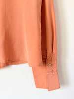 Lade das Bild in den Galerie-Viewer, *Seide* Bluse Premium Basic Peach Manschetten (L)
