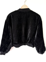 Lade das Bild in den Galerie-Viewer, Samt Bomberjacke Bohemian Stick (M-L)
