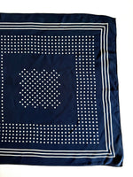 Lade das Bild in den Galerie-Viewer, *Seide* Tuch 80s Streifen Dots Marine
