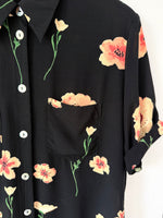 Lade das Bild in den Galerie-Viewer, Bluse 80s Blumen Print Perlmutt (M-L)
