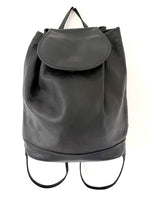 Lade das Bild in den Galerie-Viewer, *Longchamp* Rucksack Leder Schwarz
