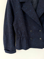 Lade das Bild in den Galerie-Viewer, *Wolle* Cropped Blazer 80s Zweireiher Marine (L)
