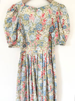 Lade das Bild in den Galerie-Viewer, *Wiesn Kollektion* Kleid Folklore Wildblumen Pastell (M-L)
