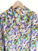 Lade das Bild in den Galerie-Viewer, *Seide* Handmade Bluse Blumen Flieder (XL-XXL)
