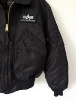 Lade das Bild in den Galerie-Viewer, *Alpha Industries* Bomberjacke 90s Schwarz (L)
