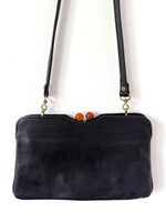 Lade das Bild in den Galerie-Viewer, Ledertasche Schwarz 80s Clutch
