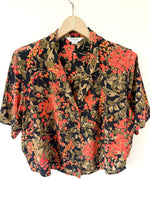 Lade das Bild in den Galerie-Viewer, *Seide* Bluse Cropped Blumen Print Khaki (XL)
