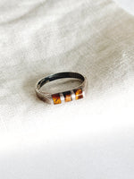 Lade das Bild in den Galerie-Viewer, *925 Sterling Silber* Vintage Siegelring Tigerauge (52/12)

