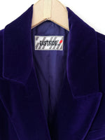 Lade das Bild in den Galerie-Viewer, *Samt* Blazer 80s Zweireiher Lila (S-M)
