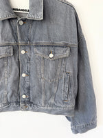 Lade das Bild in den Galerie-Viewer, *Armedangels* Jeansjacke Cropped Grau Denim (S-L)
