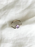 Lade das Bild in den Galerie-Viewer, *925 Sterling Silber* Vintage Ring Wave Lila (55/15)

