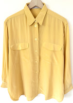 Lade das Bild in den Galerie-Viewer, *Seide* Bluse Premium Basic Buttergelb (L)

