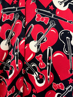 Lade das Bild in den Galerie-Viewer, *Escada* RARE 80s Bluse Seide Gitarre (M-L)
