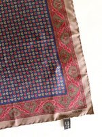 Lade das Bild in den Galerie-Viewer, *Celine* Tuch Seide 80s Paisley (small)
