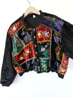 Lade das Bild in den Galerie-Viewer, Samt Bomberjacke Bohemian Stick (L)
