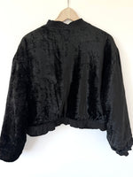 Lade das Bild in den Galerie-Viewer, Samt Bomberjacke Bohemian Stick (L)
