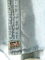 Lade das Bild in den Galerie-Viewer, *Levis* Jeanshemd Denim 90s Hellblau (M)
