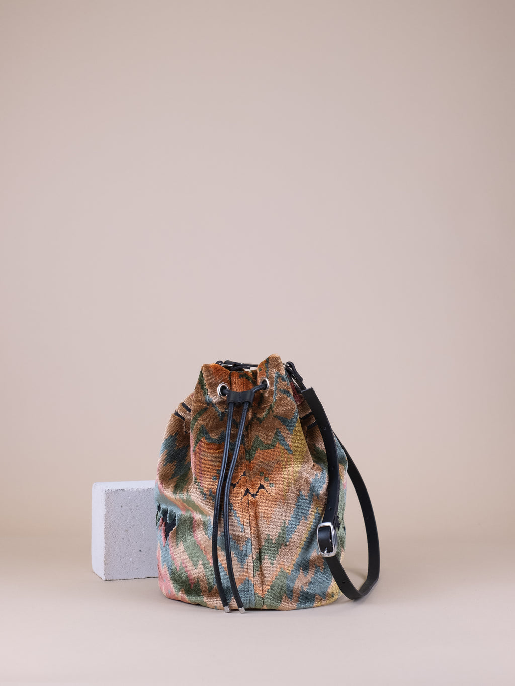 Lotte • Bucketbag Heavin x Zacamo Kollektion