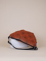 Lade das Bild in den Galerie-Viewer, Cara • Halbmondtasche Heavin x Zacamo Kollektion 9.0
