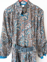 Lade das Bild in den Galerie-Viewer, *Deadstock* Kleid Wolle Paisley Print (M-L)
