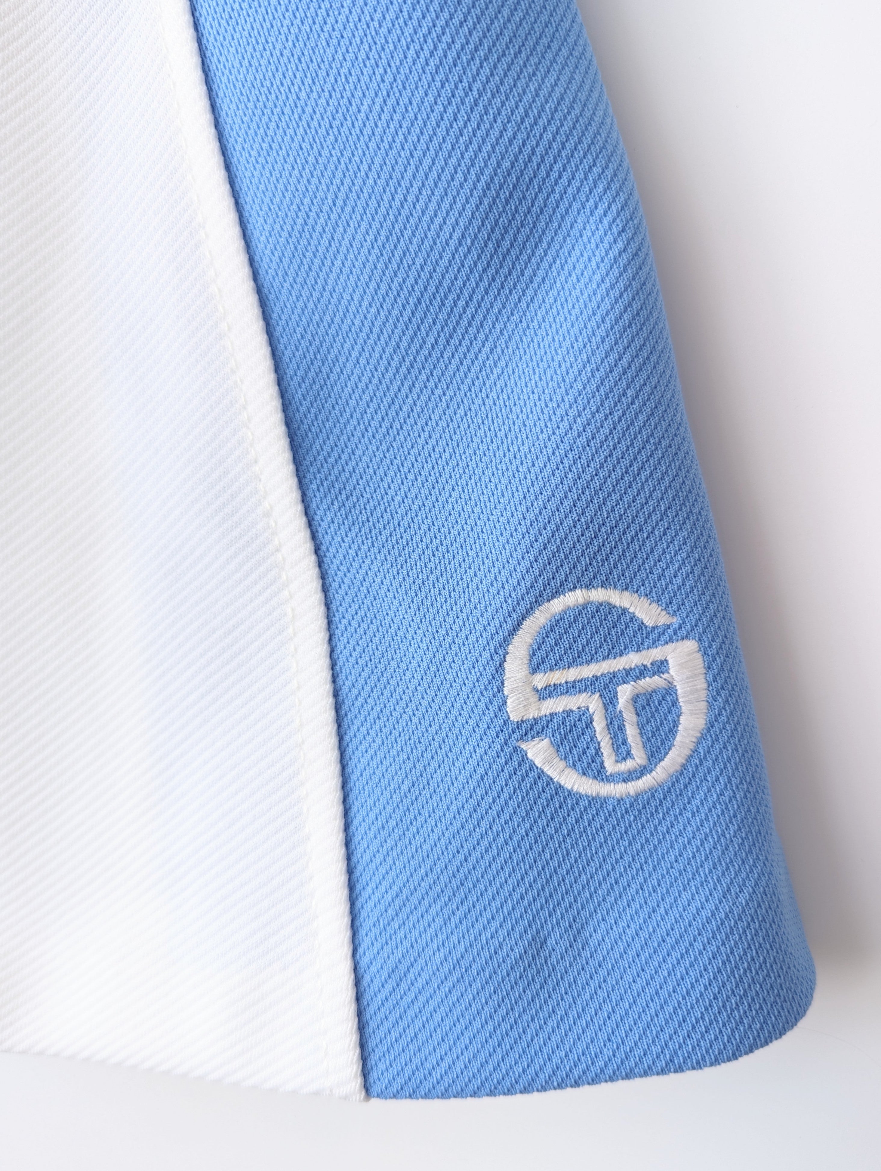 Deadstock Sergio Tacchini Tennisrock 70s Hellblau (XS)