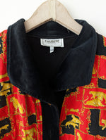 Lade das Bild in den Galerie-Viewer, Blouson Steppjacke Samt Leo Print (L)
