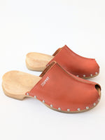 Lade das Bild in den Galerie-Viewer, ESPRIT Clogs Mules Leder Orange (40-41)
