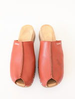 Lade das Bild in den Galerie-Viewer, ESPRIT Clogs Mules Leder Orange (40-41)
