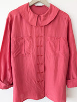 Lade das Bild in den Galerie-Viewer, *Seide* Bluse Pink Statement Kragen (L)
