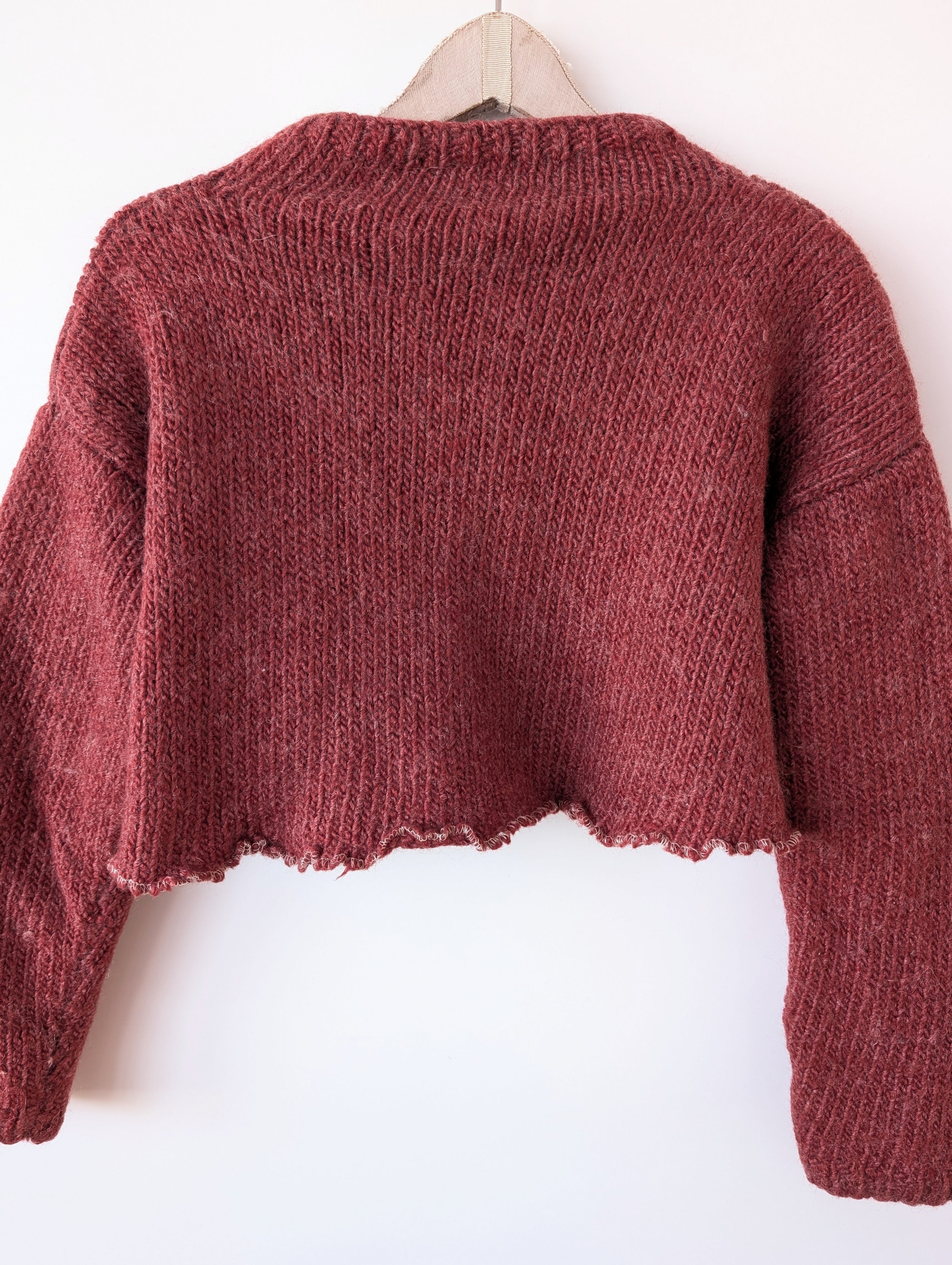 Pullover Cropped Wolle Angora Rüschen (S-M)