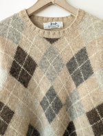 Lade das Bild in den Galerie-Viewer, *Wolle* Pullover Karo Scotland Beige (L)
