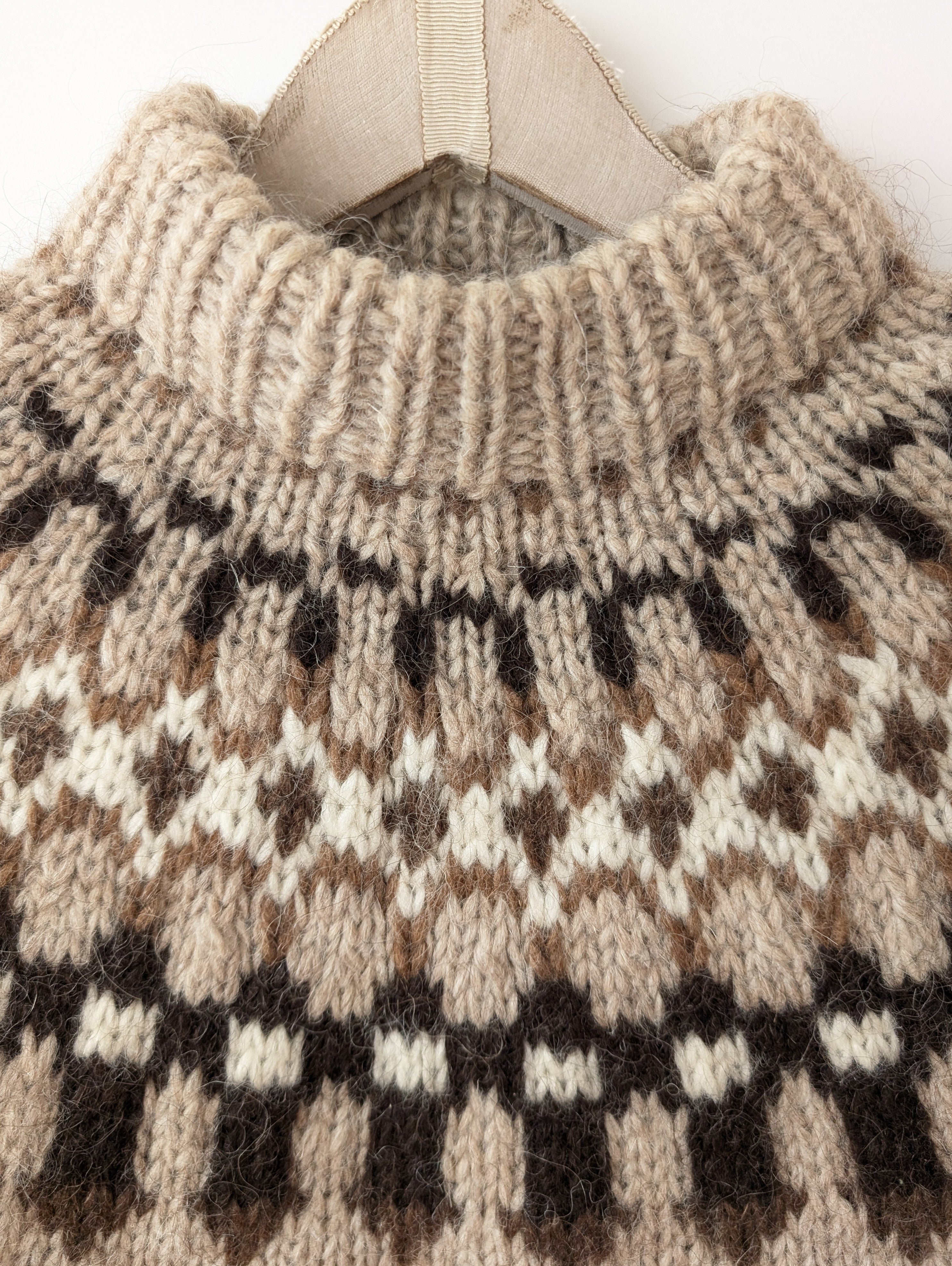 *Iceland Wool* Handmade Pullover Reykjavik (S-M)