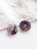 Lade das Bild in den Galerie-Viewer, *Black Deal* Naturstein Paar Amethyst Lila
