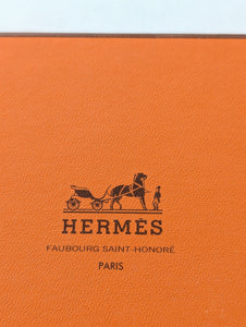 *Hermès* Karton & Krawatte Trommel Rosa