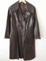 Lade das Bild in den Galerie-Viewer, Ledermantel 70s Trenchcoat Dunkelbraun (S-M)
