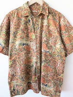 Lade das Bild in den Galerie-Viewer, Hemd 90s Toskana Print Rostrot Khaki (XL)
