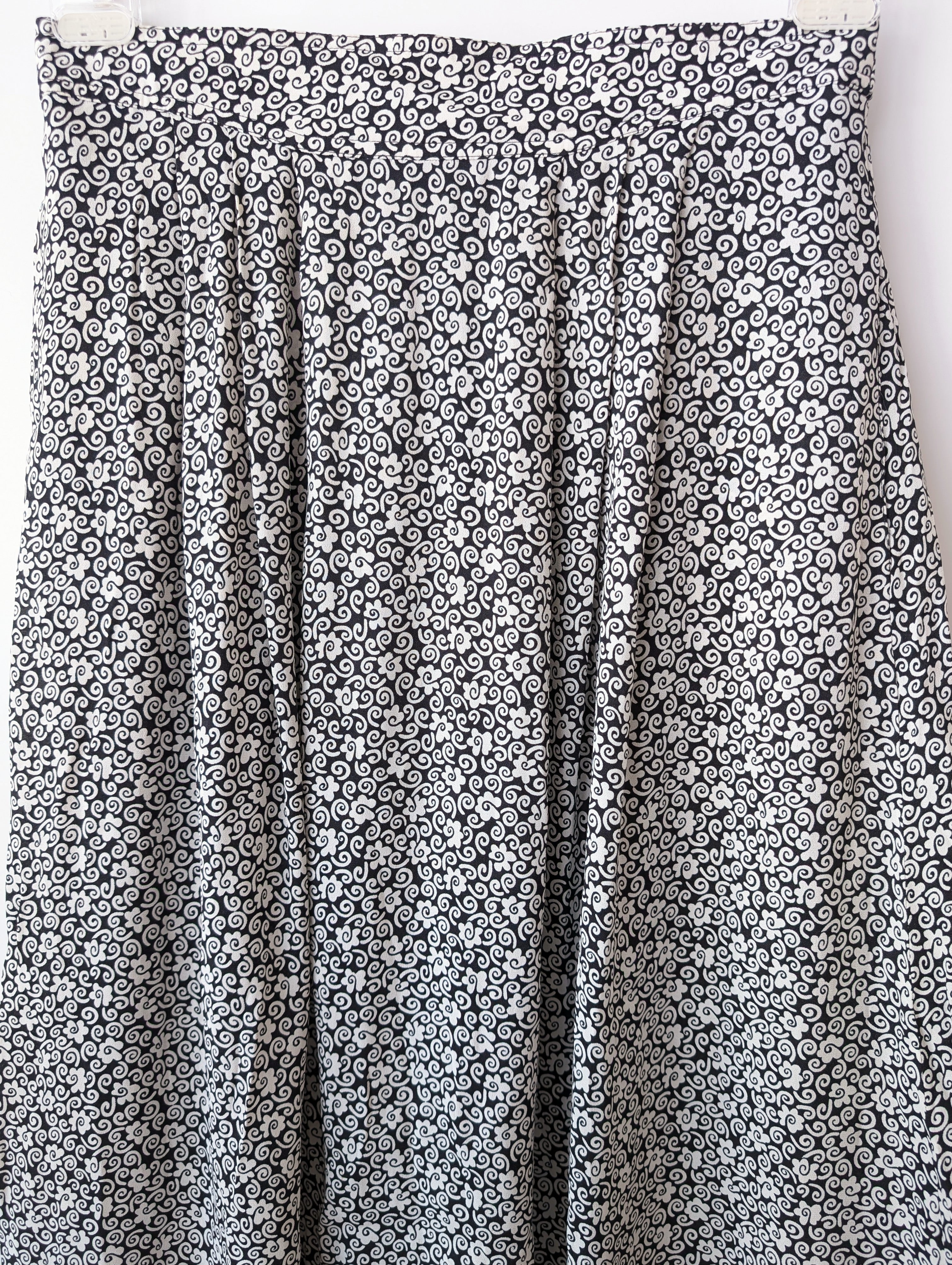 Rock 80s Blumen Schwarz Weiß (L-XL)