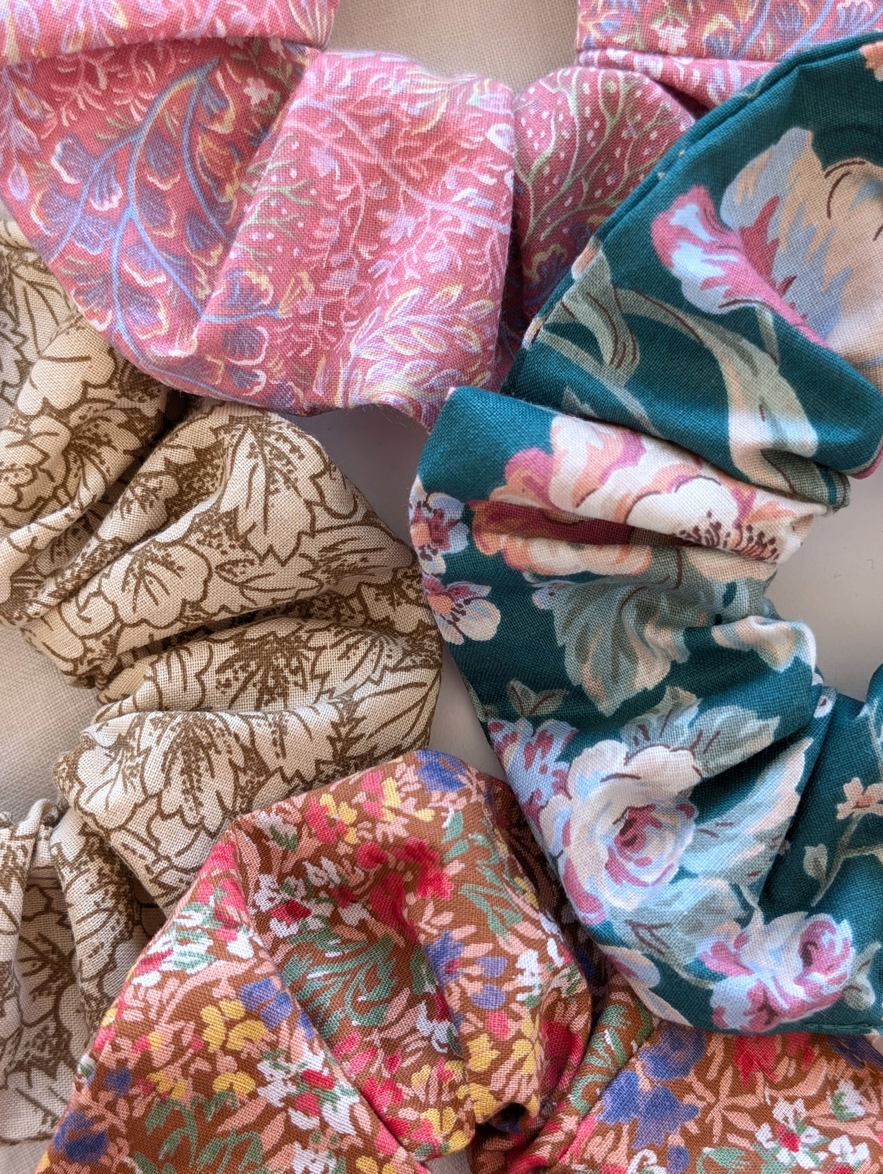 Scrunchie Romantic Print Altrosa Flieder