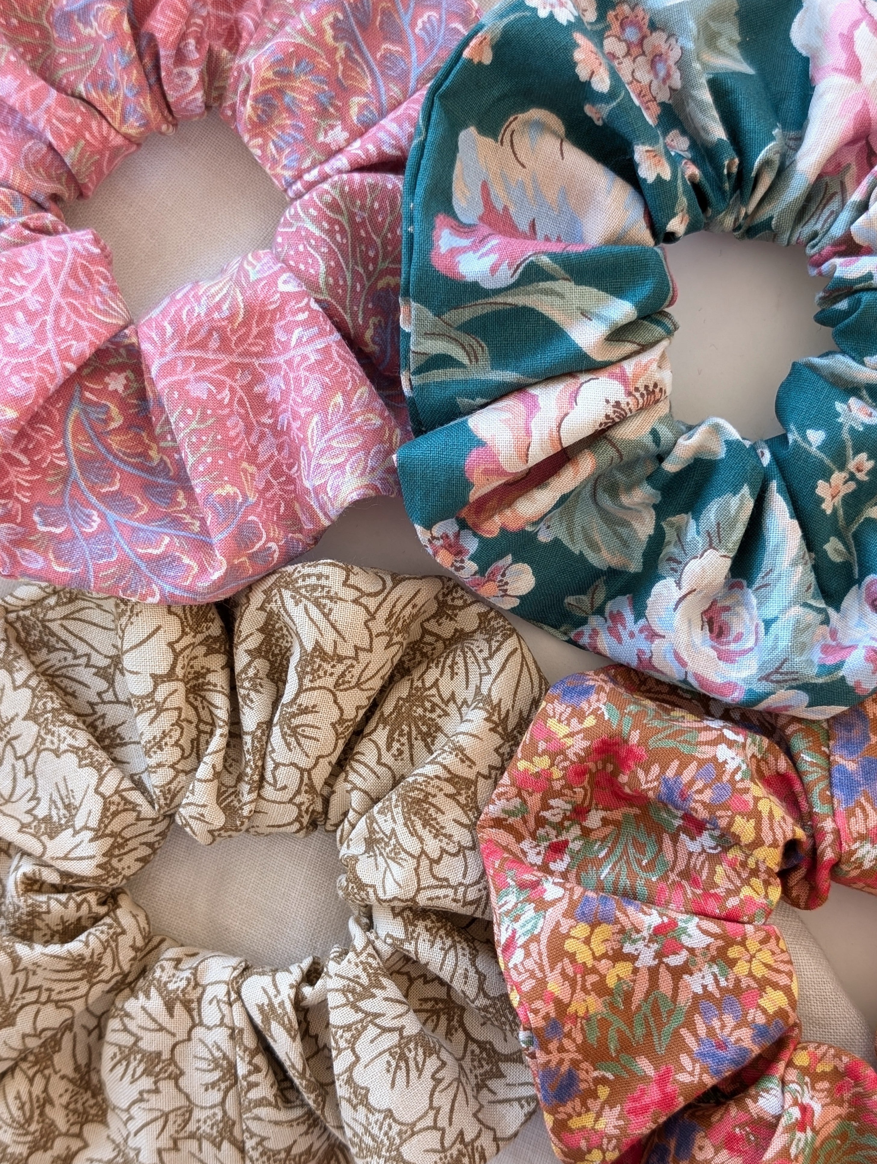 Scrunchie Romantic Print Altrosa Flieder