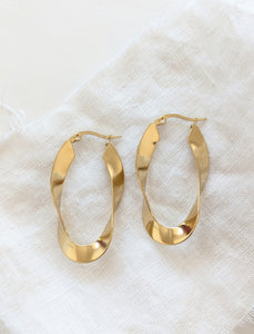 Creolen Oval 14k Gold Twisted