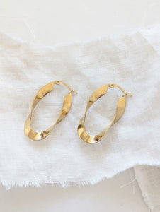 Creolen Oval 14k Gold Twisted