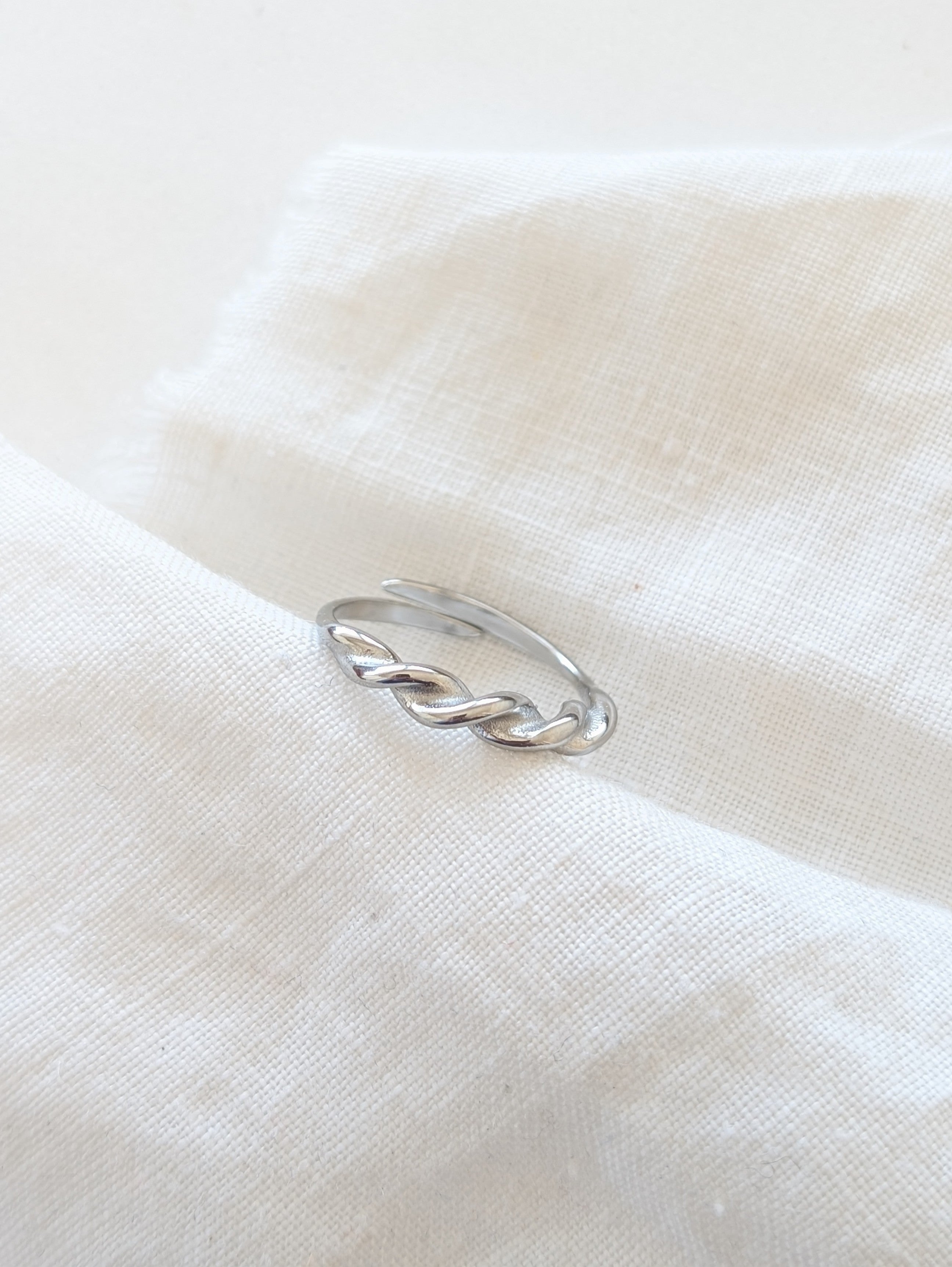 Ring 14k Silber Twisted Fine