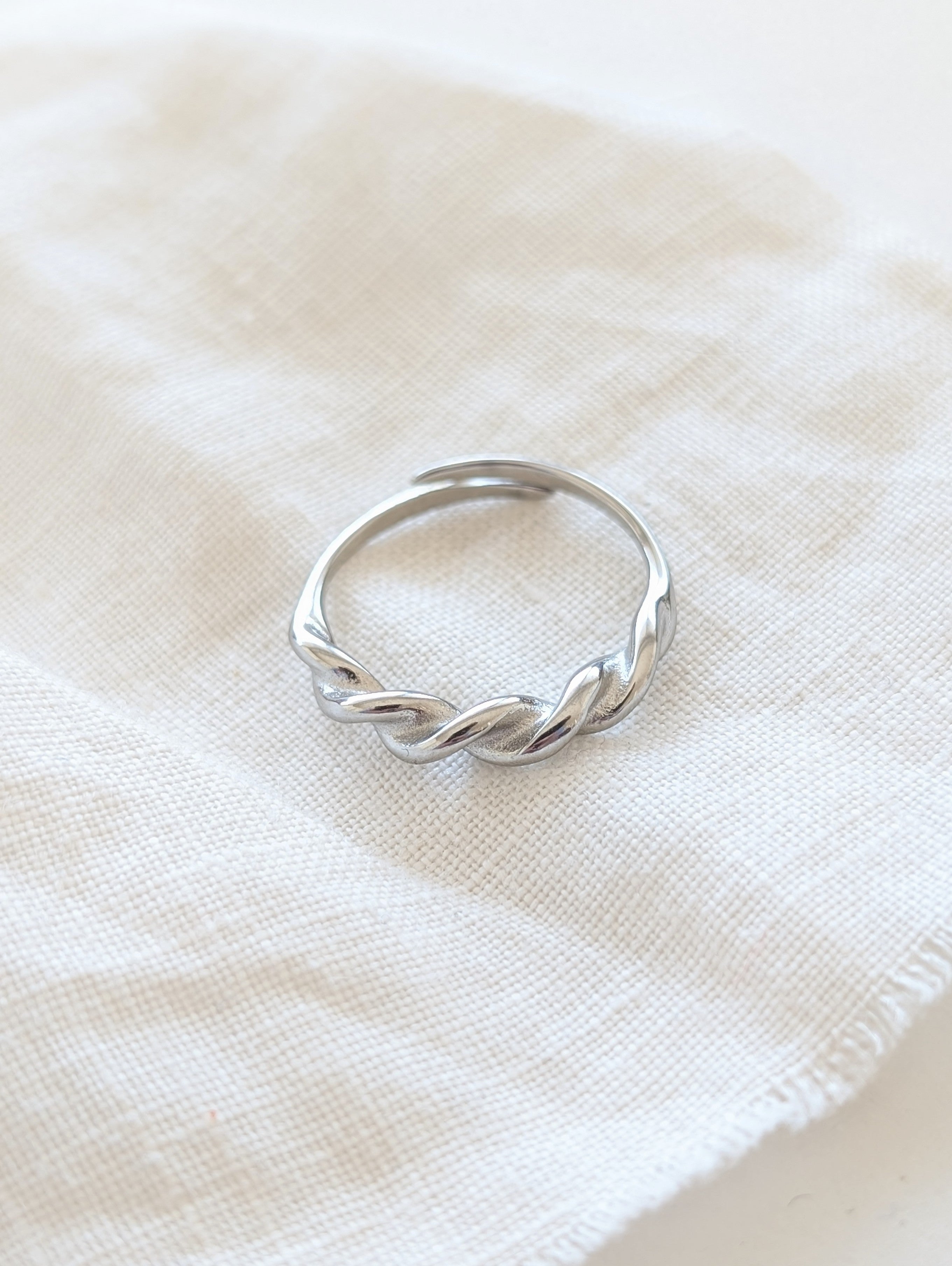 Ring 14k Silber Twisted Fine