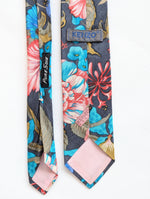 Lade das Bild in den Galerie-Viewer, *Kenzo* Krawatte Seide Blumen Paris

