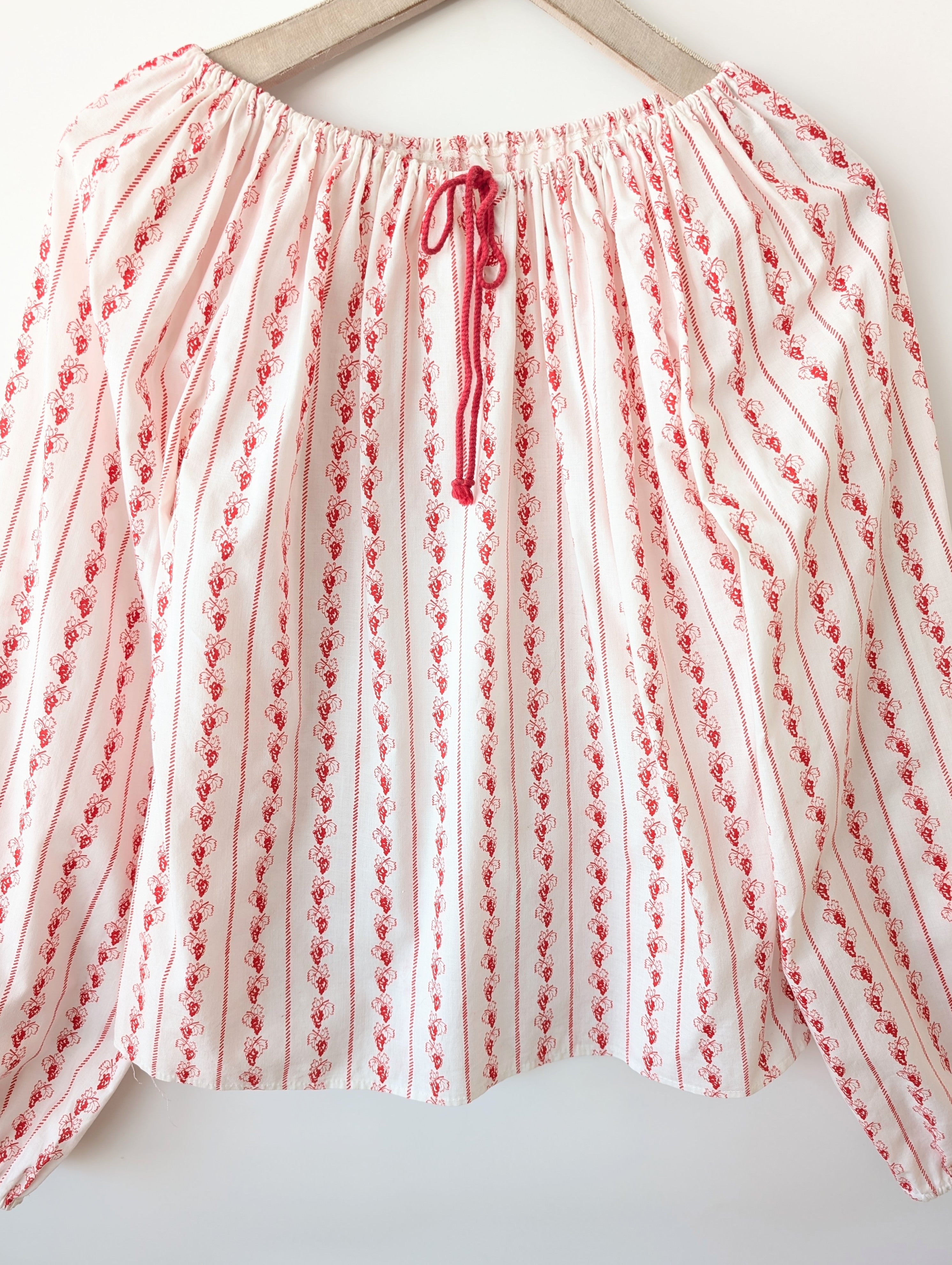 Bluse 70s Weintrauben Print Folklore Ballonärmel (M-XL)