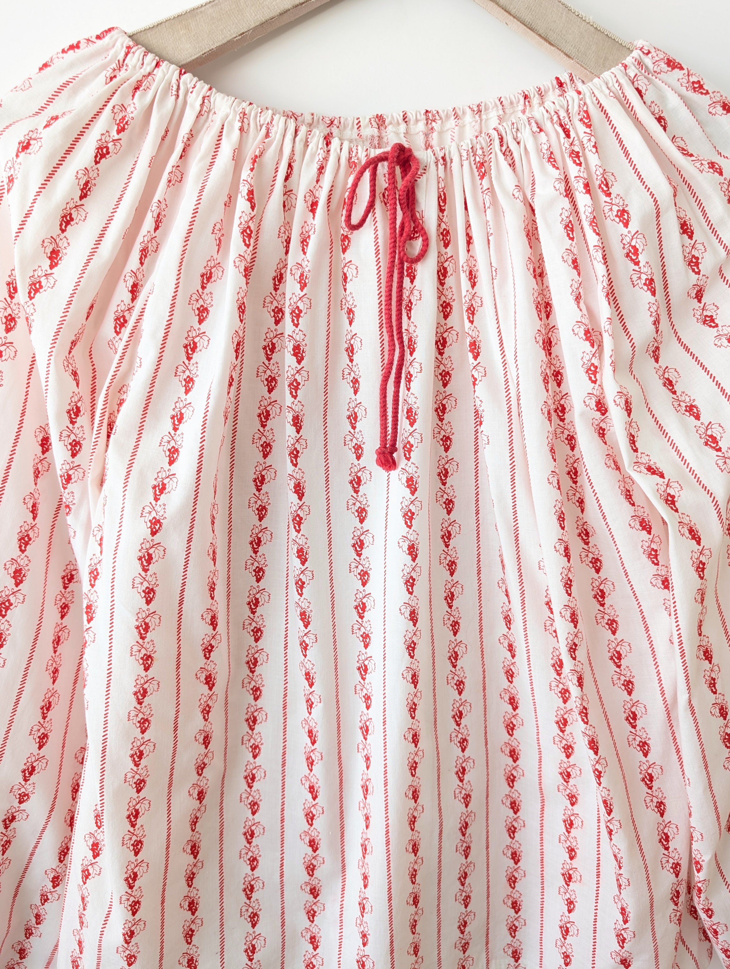 Bluse 70s Weintrauben Print Folklore Ballonärmel (M-XL)
